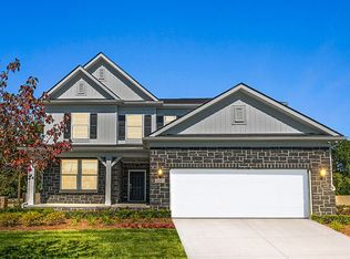 6000 Winsford Ln, Clarkston, MI 48346