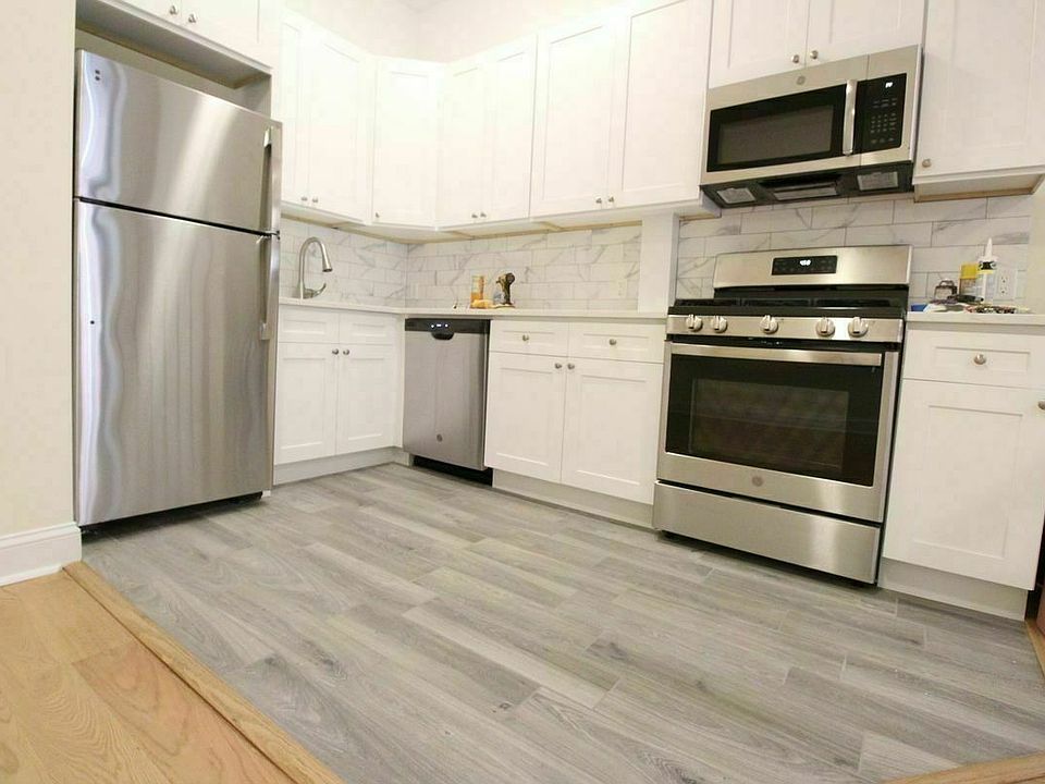 1st image of 360 W 51st St Office 1