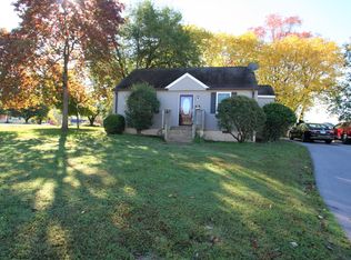 221 Martingale Dr, Old Hickory, TN 37138