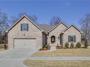 123 Odie Ray St, Gallatin, TN 37066