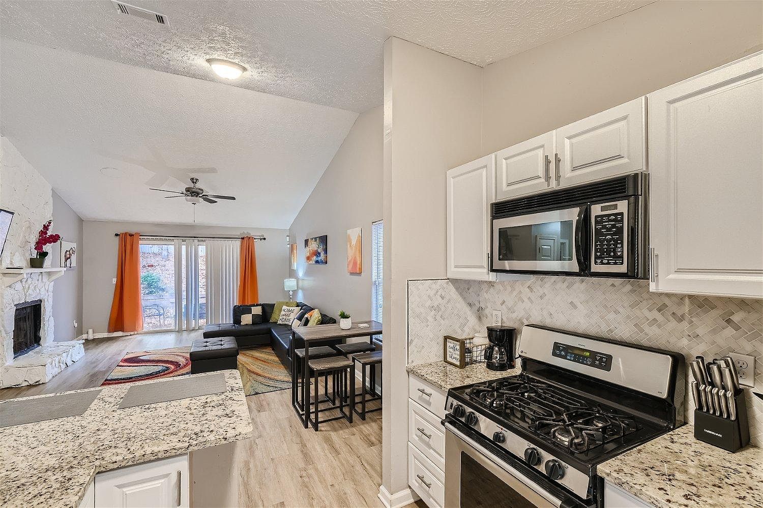 Atlanta, GA 30349