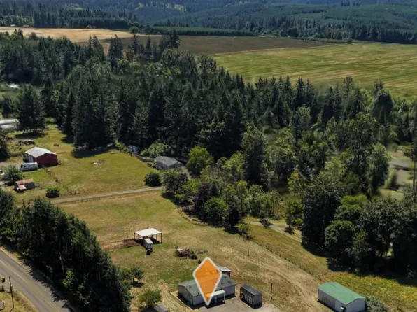 34125 E Lacomb Rd, Lebanon, OR 97355