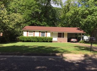 1208 Snowden Dr, Andalusia, AL 36420