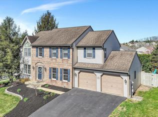 320 Daniel St, Wernersville, PA 19565