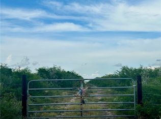 132 Mesquite Spur, George West, TX 78022