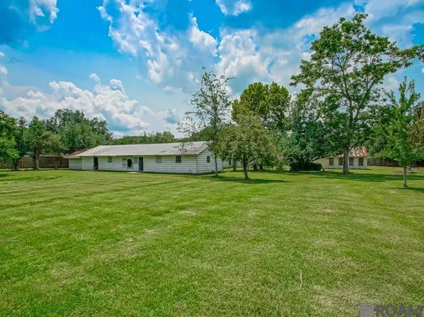 247 N 12th St, Ponchatoula, LA 70454