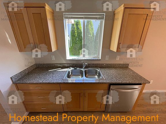 5th image of 351 N Broad St #1-4