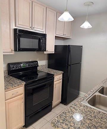 5th image of 2601 Metairie Lawn Dr #N-216