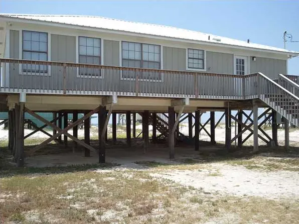 106 Saint Denis Ct, Dauphin Island, AL 36528