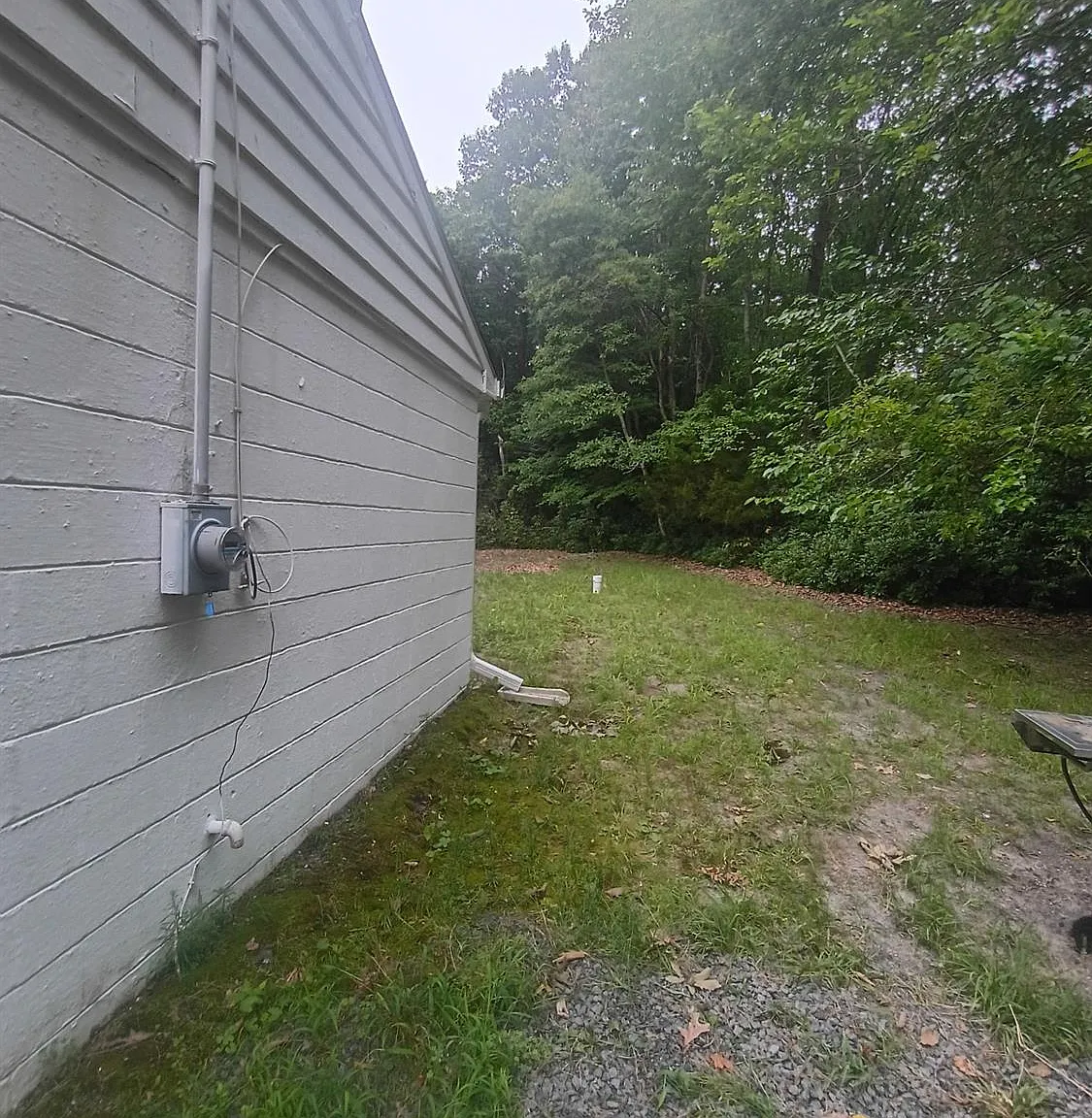 3 bed, 1.0 bath, 1428 sqft, $3,200 — Photo 3