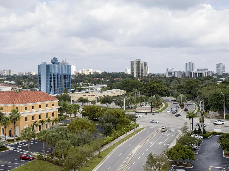 Berkshire Lauderdale By The Sea — Photo 19