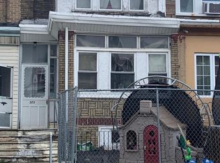 5252 Pennway St, Philadelphia, PA 19124