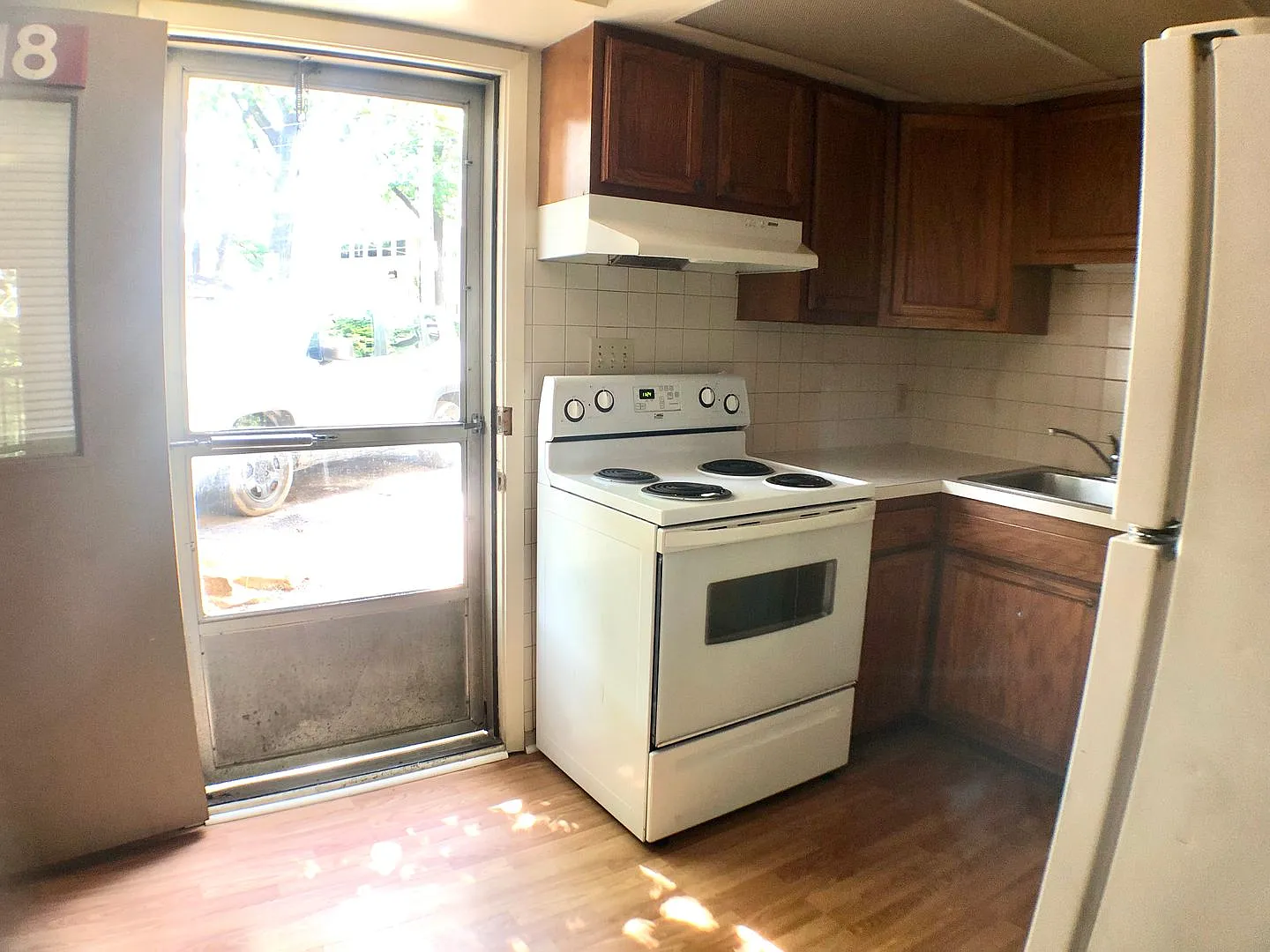 $1,200 - 2 Bed/1 Bath Private area near the Oval — Photo 3