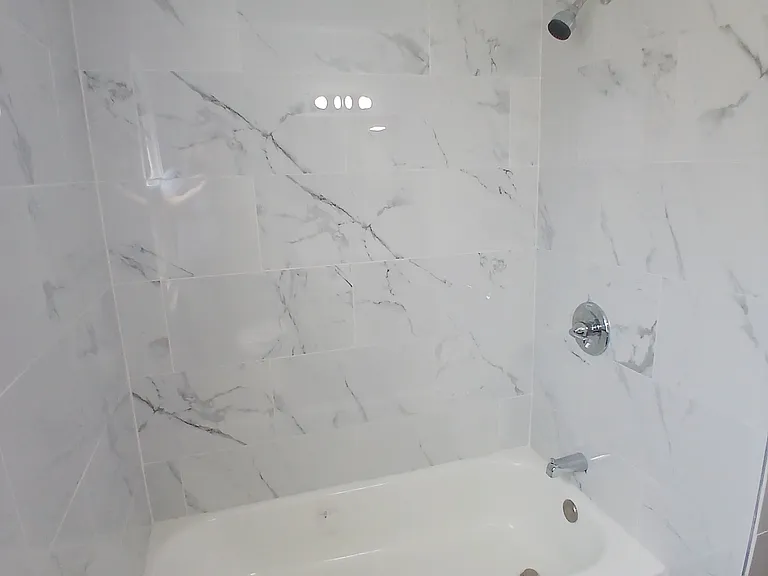 3740 Washington Blvd #2 — Photo 7