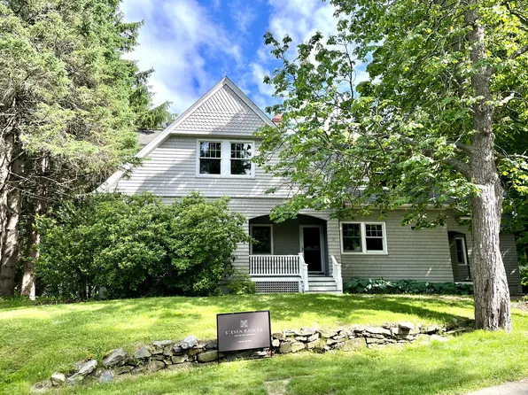 30 Ocean View Road, Cape Elizabeth, ME 04107
