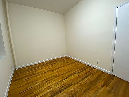 3rd image of 169 Mulberry St #1