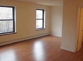 7502 S South Shore Dr, Chicago, IL 60649