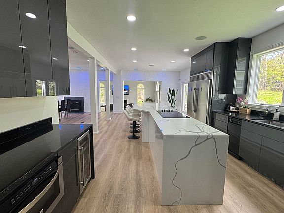 5th image of 20 Freeman Court