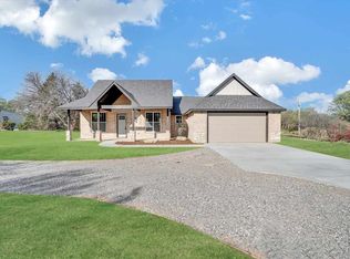 105 N Crater Creek Rd, Cache, OK 73527