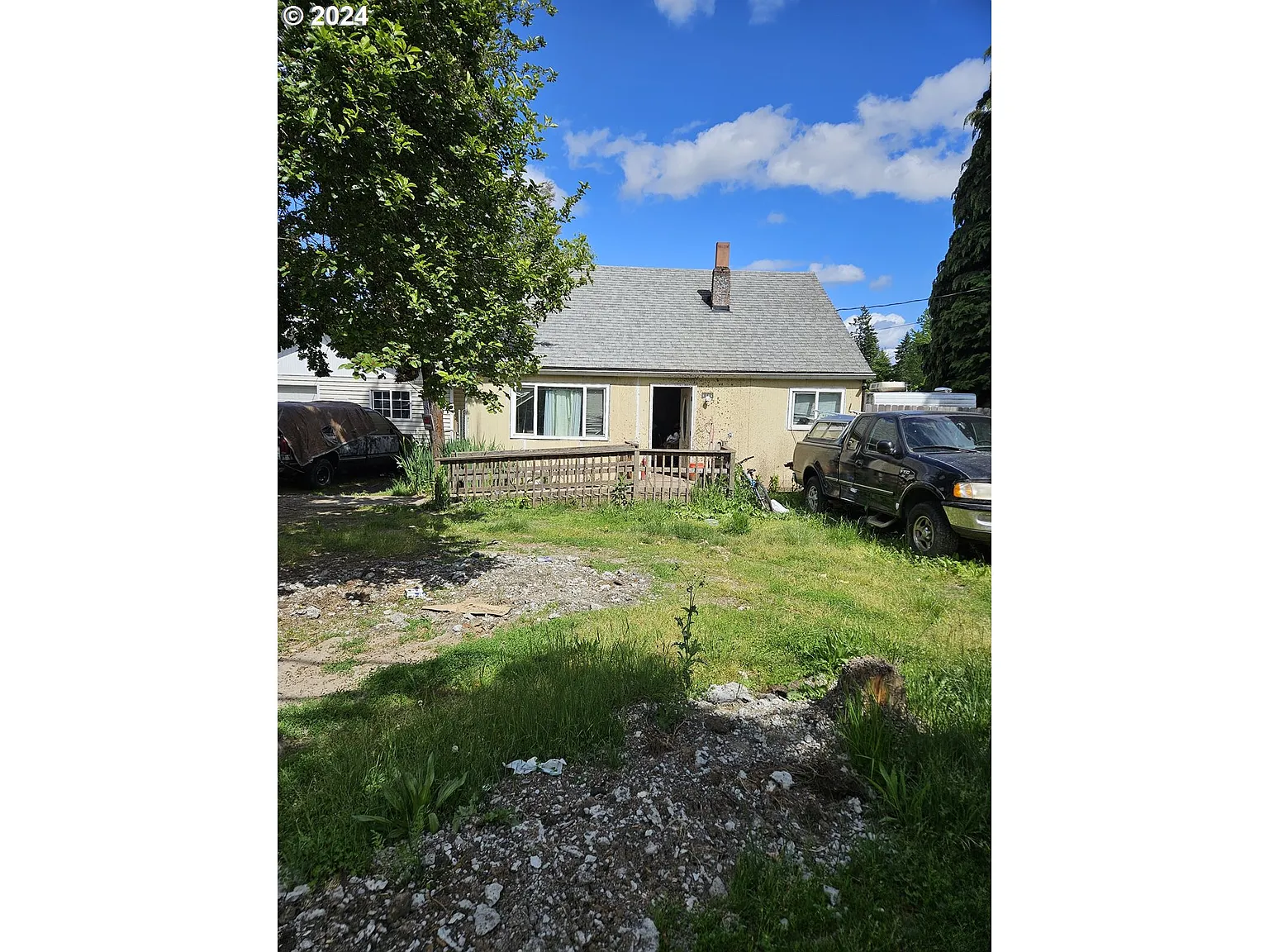 3031 Sunset Dr photo 1