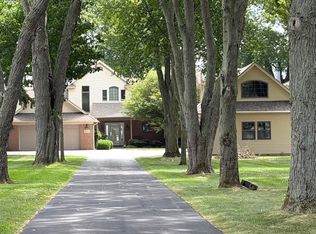 8319 River Rd, Marine City, MI 48039