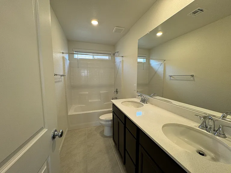 3655 Valpacos Ln — Photo 21