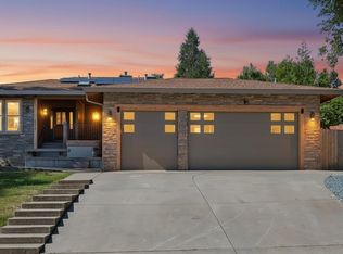 2954 Oakleaf Dr, Cameron Park, CA 95682