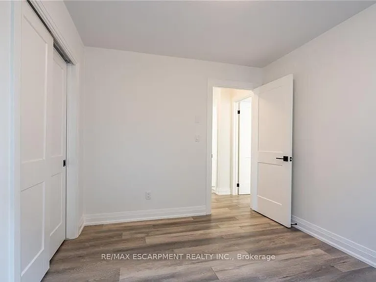 4289 Mountain St #3 — Photo 23