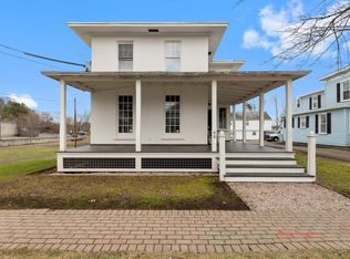 40 Wall St, Madison, CT 06443
