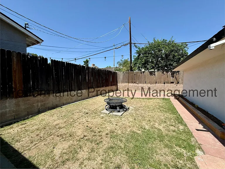 2401 Kayoming Way — Photo 17