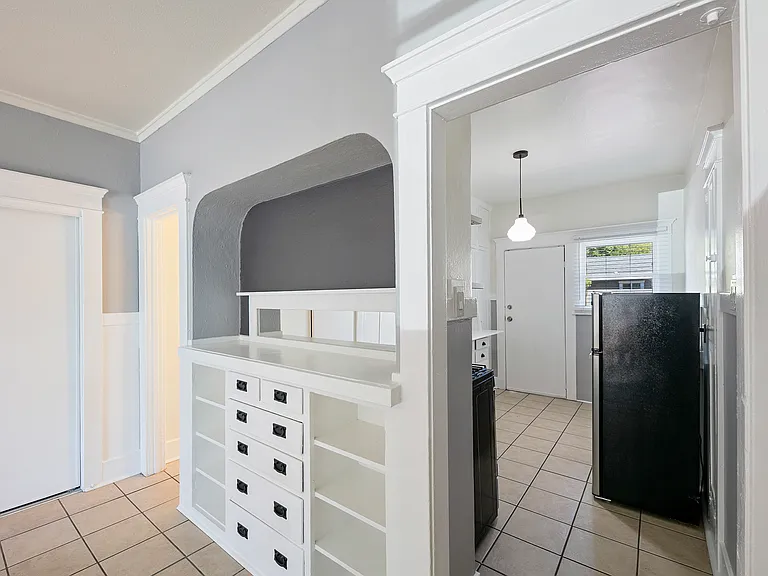 242 Gaviota Ave — Photo 11