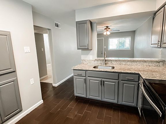 Another view of kitchen