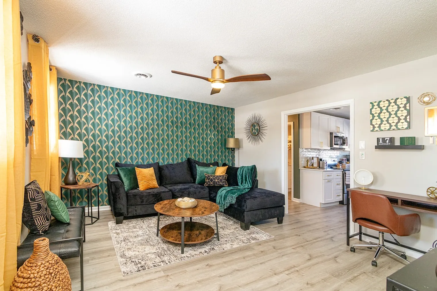 2 bed, 1.0 bath, $4,236 — Photo 1