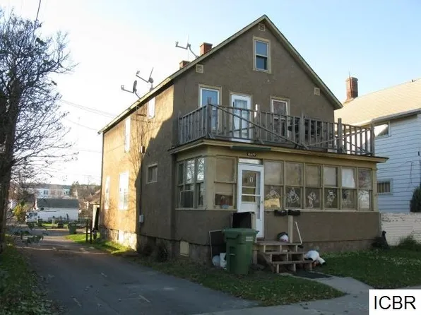 1609 3rd Ave E, Hibbing, MN 55746