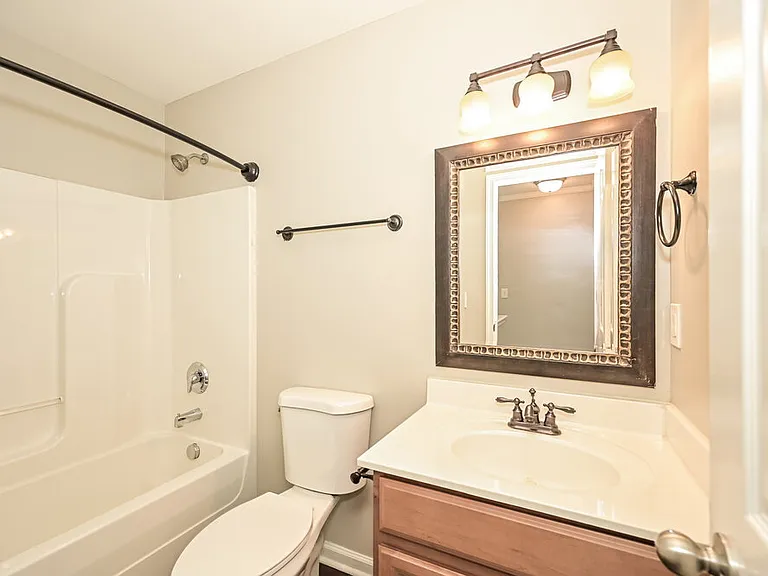 1016 Solomon Ln — Photo 16