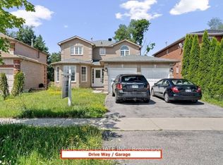 50 Stunden Ln, Barrie, ON L4N0H1