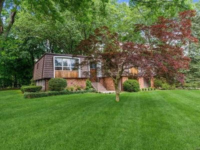 4 Penny Ln, Scarsdale, NY, 10583