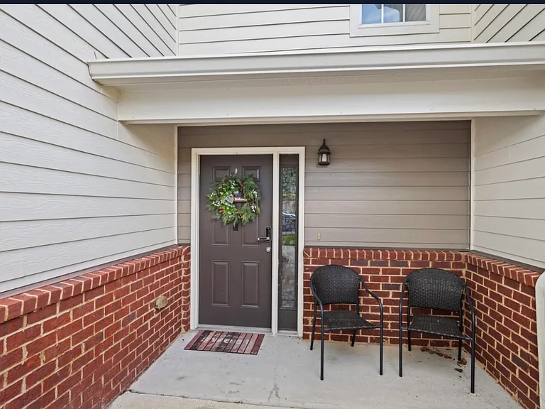 789 Majestic Dr — Photo 4