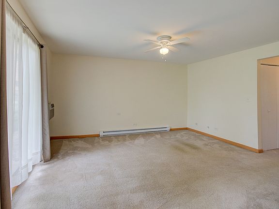 3rd image of 4428 Arbor Cir APT 2