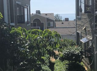 916 Wind Drift Dr, Carlsbad, CA 92011