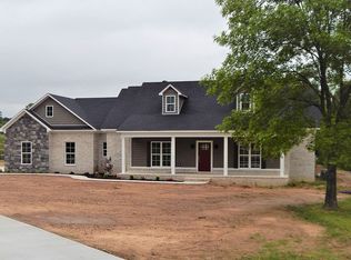 8 Winding Creek Cv, Conway, AR 72034