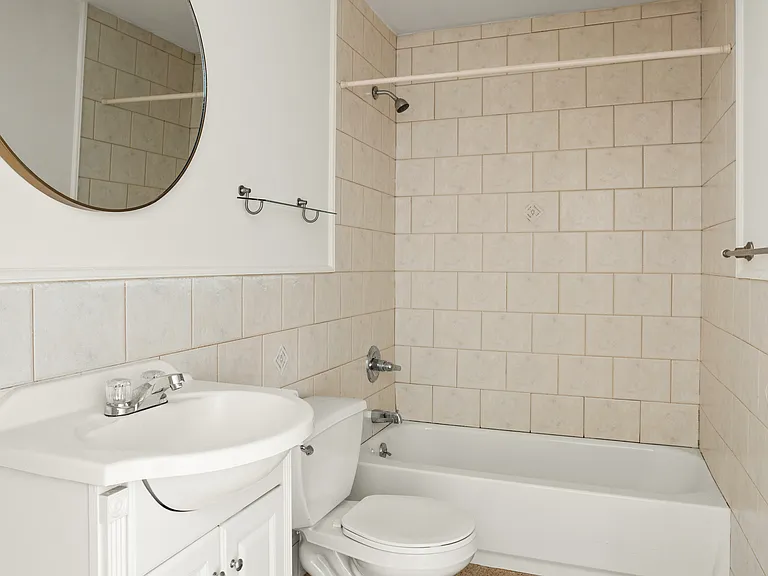 124 E 118th St #1F — Photo 6
