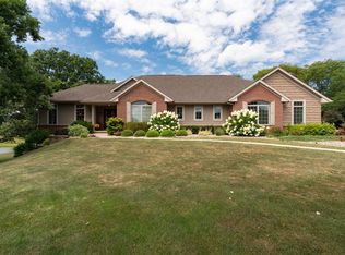 16082 E 450 North Rd, Heyworth, IL 61745