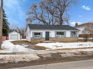 7813 Mulhern St, Niagara Falls, ON L2H 1B6