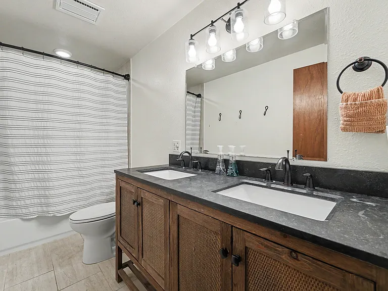 23340 Lake Wenatchee Hwy — Photo 20