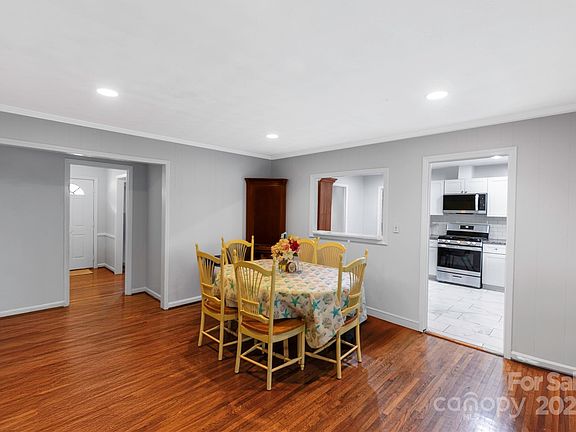 2nd image of 6625 Somersworth Dr