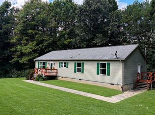 39088 McDaniel Rd, Nelsonville, OH 45764