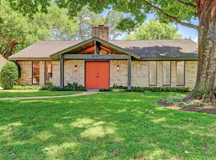 2210 Elmgate Dr, Houston, TX 77080