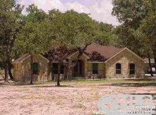 10984 Fm 775, Floresville, TX 78114