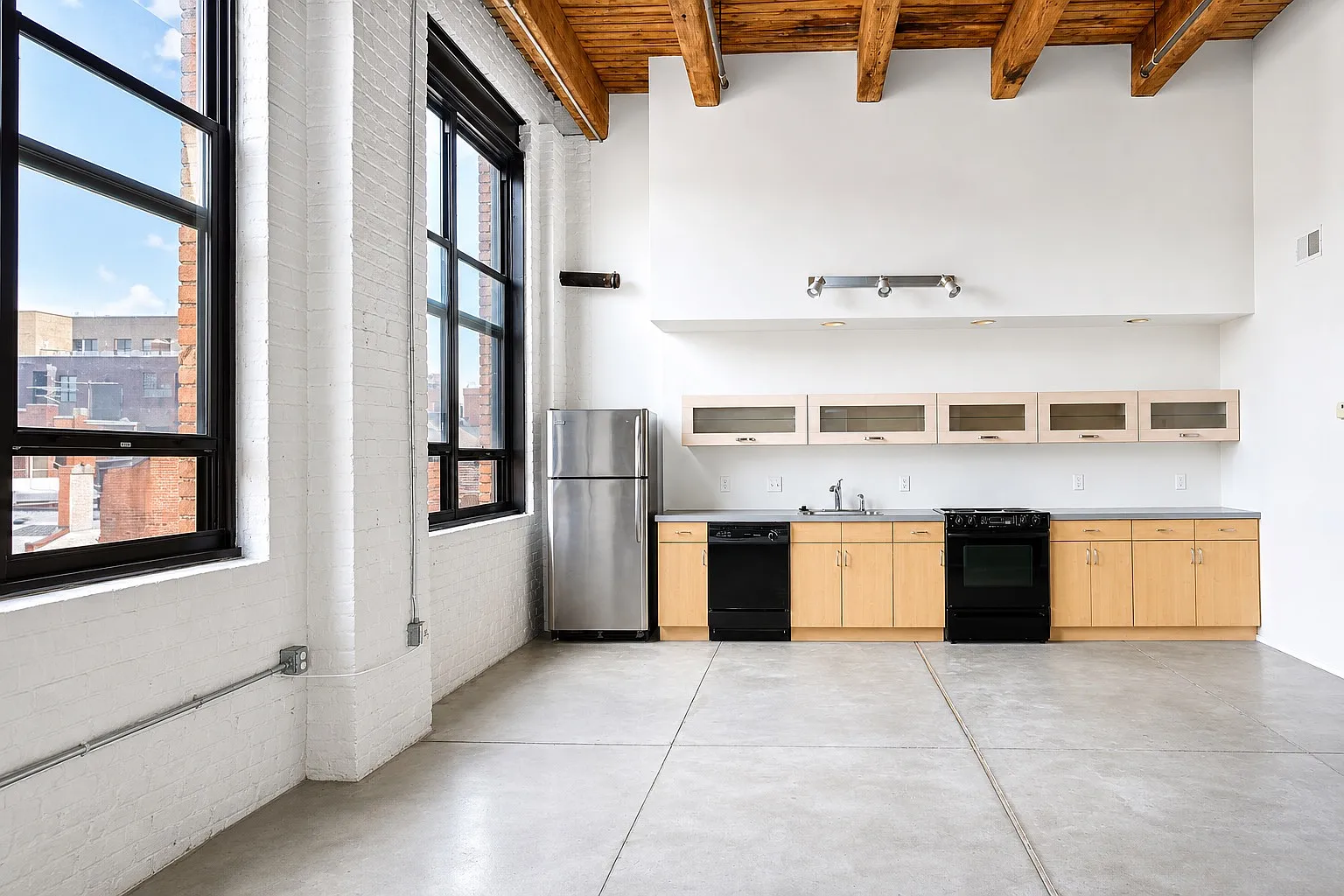 Brake House Lofts — Photo 1